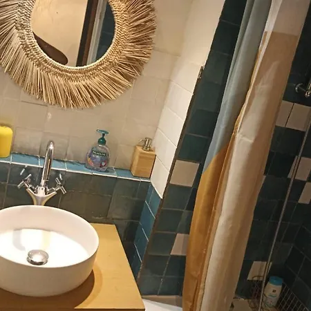 T2 -cosy And Comfort In - Montmartre *